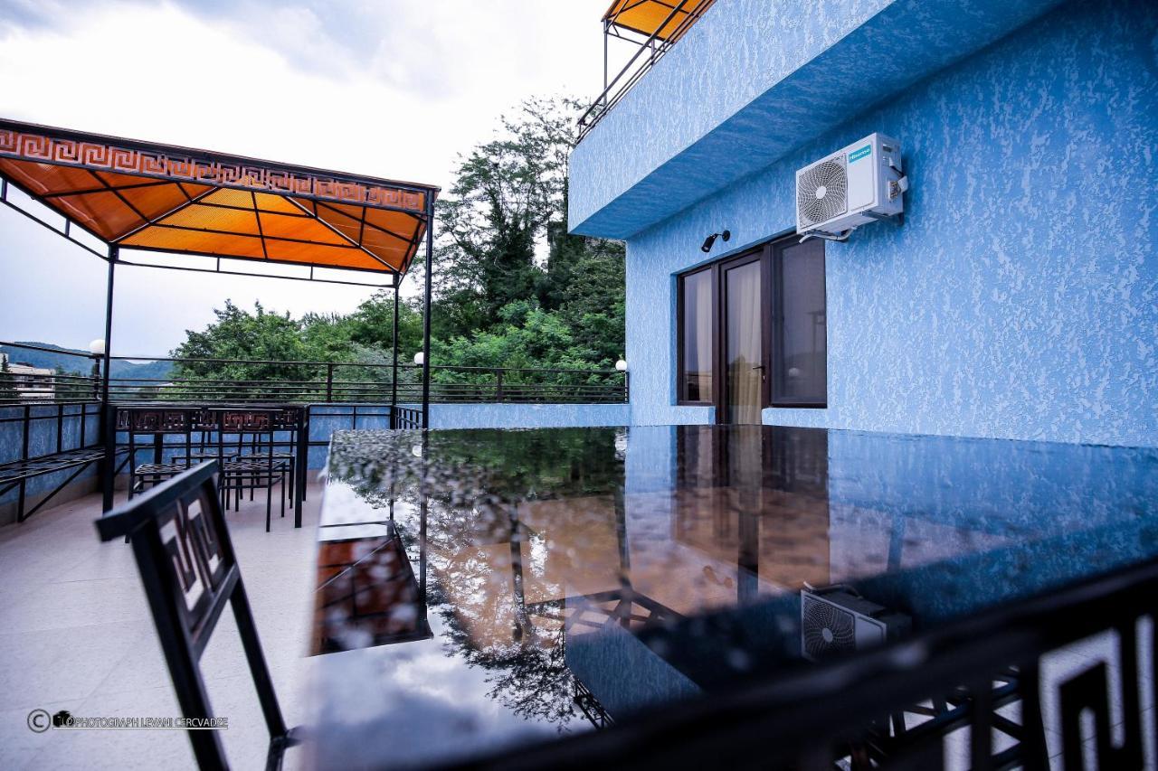 Hotel Balcony Кутаиси Екстериор снимка