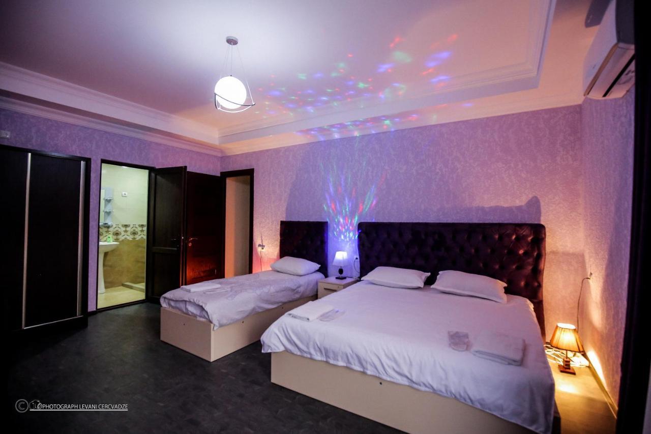 Hotel Balcony Кутаиси Екстериор снимка
