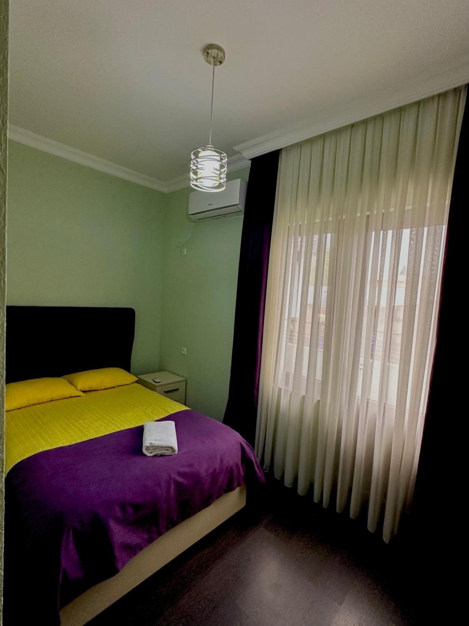 Hotel Balcony Кутаиси Екстериор снимка