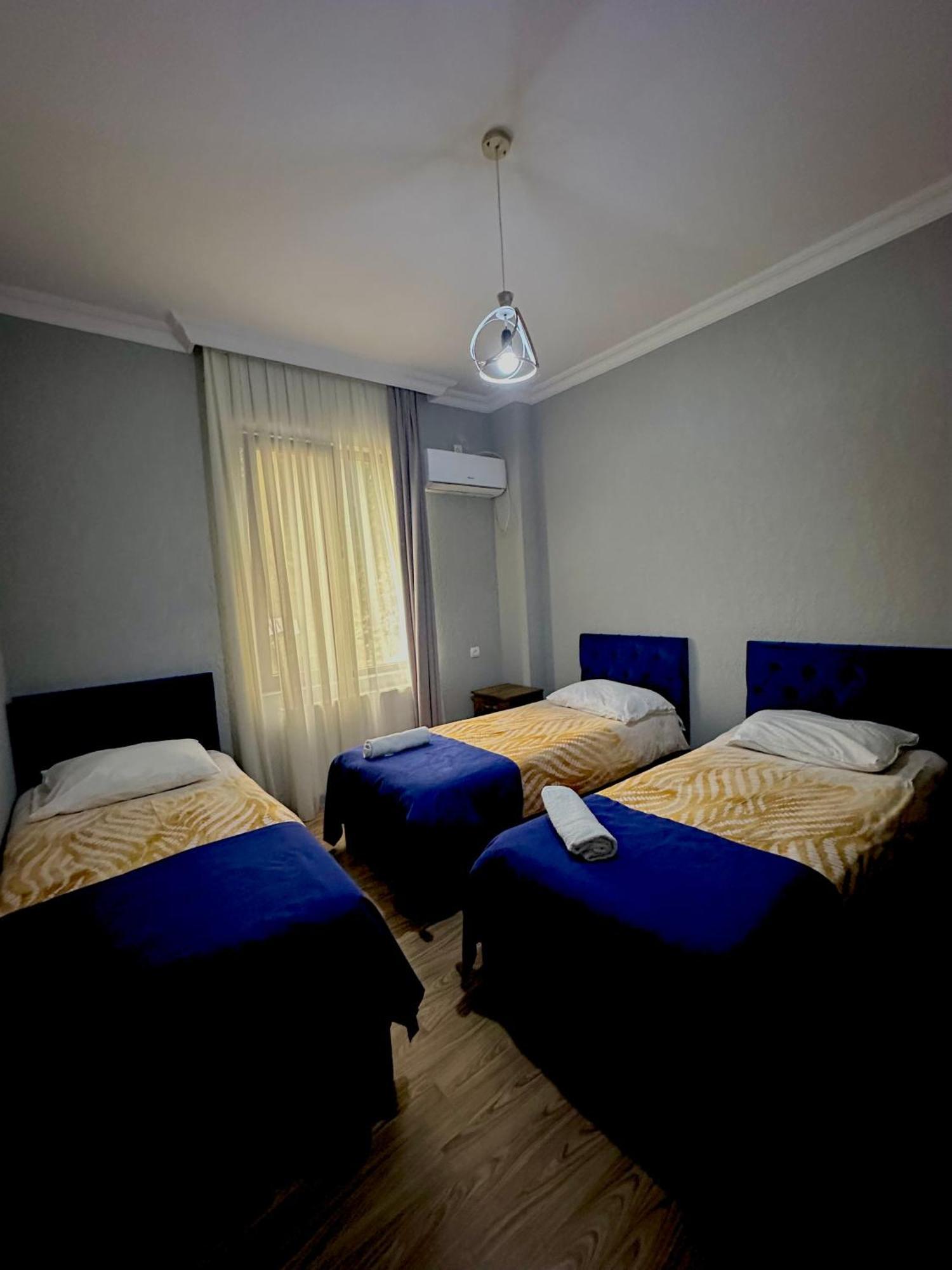 Hotel Balcony Кутаиси Екстериор снимка