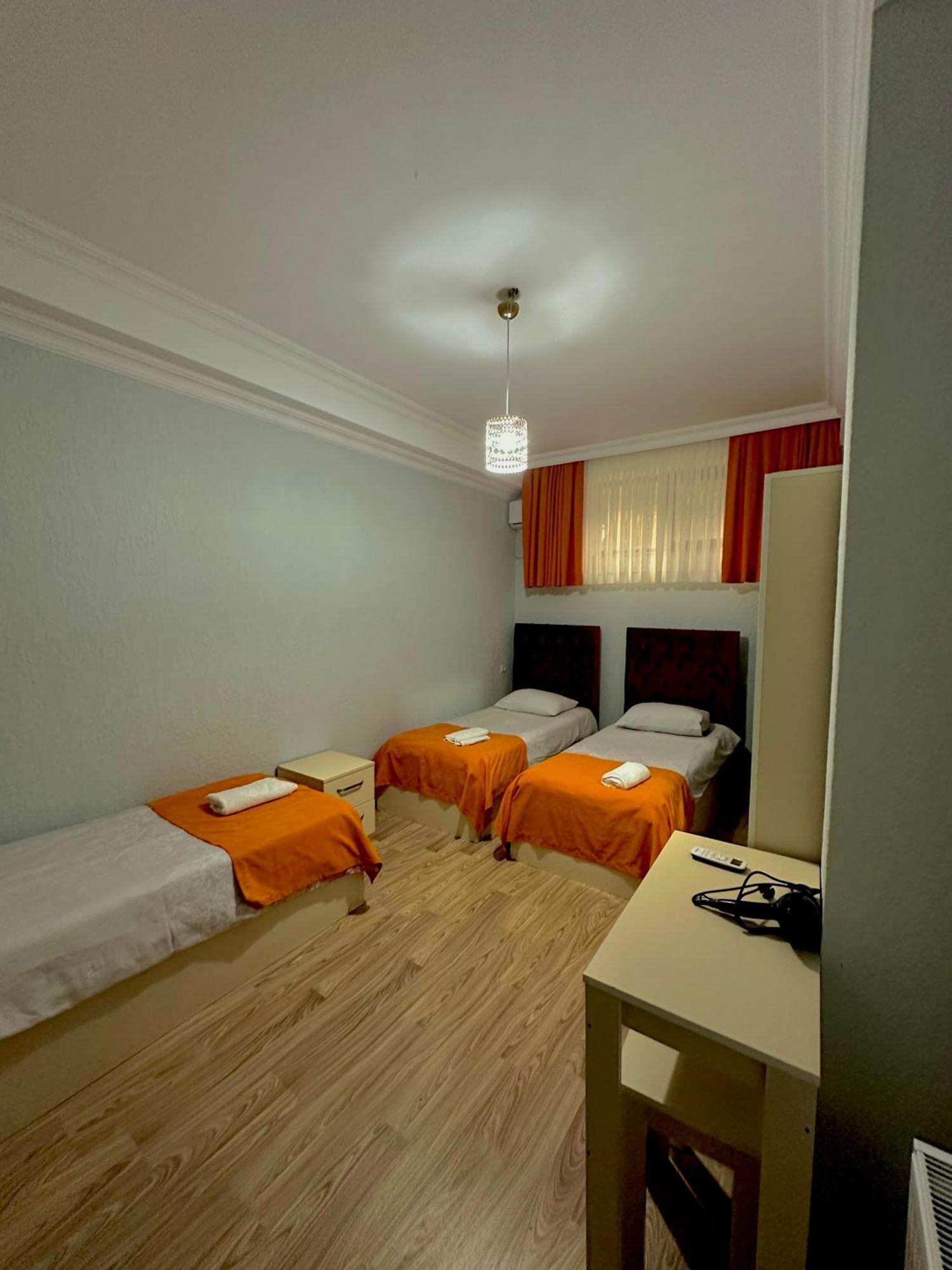 Hotel Balcony Кутаиси Екстериор снимка