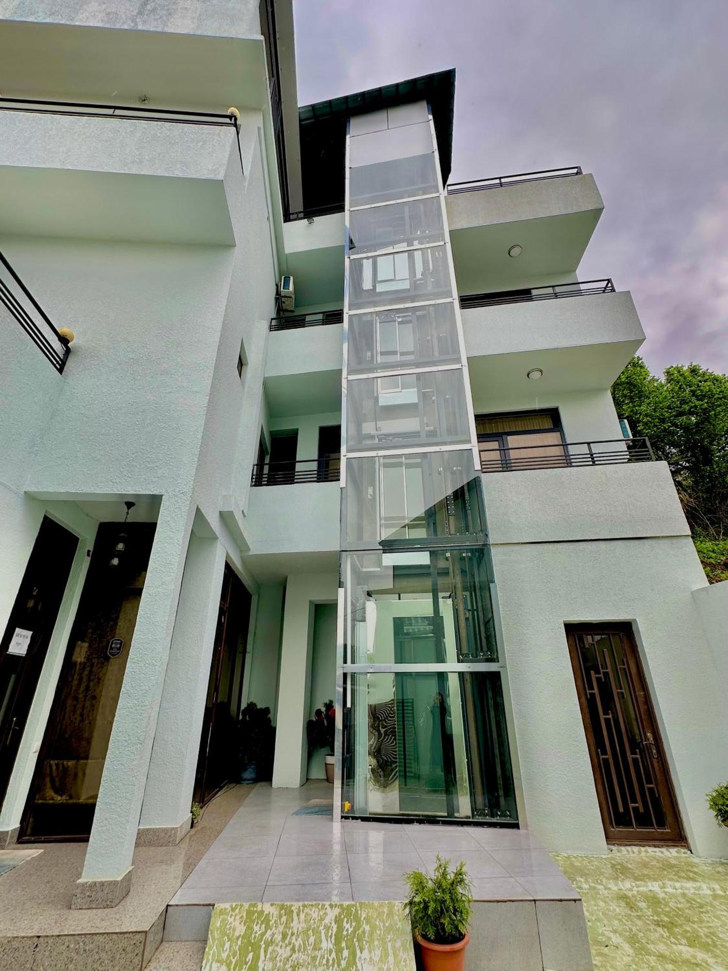 Hotel Balcony Кутаиси Екстериор снимка